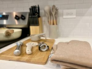 Φωτογραφία από το άλμπουμ του WorkerFriendly A plusLocation WasherDryer WiFi Pool σε Sherman