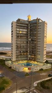 Πισίνα στο ή κοντά στο Apto Punta del Este stop 4 playa brava +16 φωτογραφίες