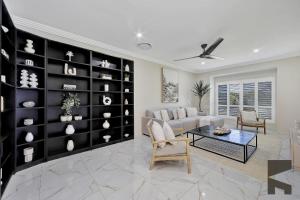 Χώρος καθιστικού στο 25 Coral Cove Drive Coral Cove