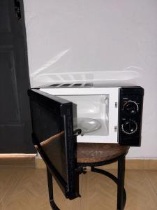 Fotografie z fotogalerie ubytování 1 Bed 1 Bedroom On a Mainroad v destinaci Kasoa