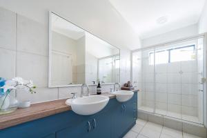 Vannituba majutusasutuses Endless Summer - Perfect Location +28 fotot