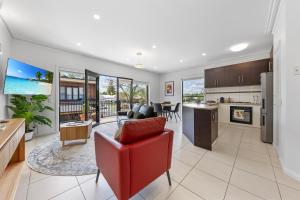 Η κουζίνα ή μικρή κουζίνα στο Modern CBD Hideaway - 2 mins to Bendigo Hospital