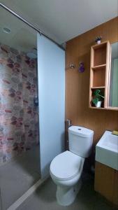 Ένα μπάνιο στο MEDINA's 5STAR CondoSTAY in Nilai