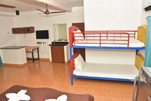 Η κουζίνα ή μικρή κουζίνα στο Bay View Villa