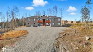 Το κτήριο όπου στεγάζεται  το διαμέρισμα