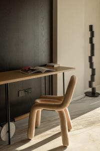 Зображення з фотогалереї помешкання Floral Luxury Wuhu Lake Art Hotel у місті Wuhu