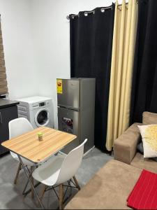 Kuchyň nebo kuchyňský kout v ubytování Home away from home