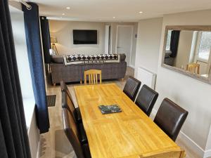 Μια τηλεόραση ή/και κέντρο ψυχαγωγίας στο Caledfryn