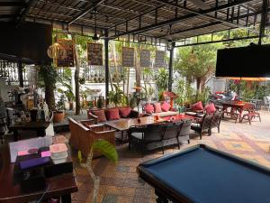 Restaurace v ubytování Birdcage Boutique