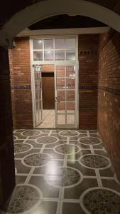 Facaden eller indgangen til Green Oasis