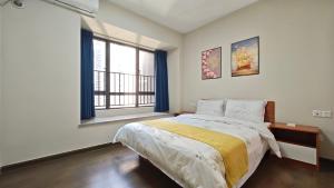 Φωτογραφία από το άλμπουμ του Qingxin Poly Four-Bedroom Two-Living Room σε Qingyuan