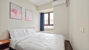 Φωτογραφία από το άλμπουμ του Qingxin Poly Four-Bedroom Two-Living Room σε Qingyuan