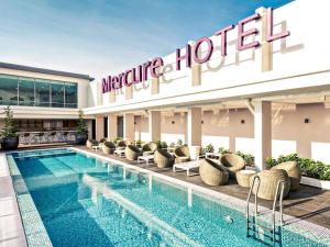 Πισίνα στο ή κοντά στο Mercure Kuala Lumpur Shaw Parade