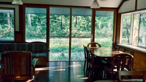 Posezení v ubytování HAKUBA Grace Inn + 28 fotografií