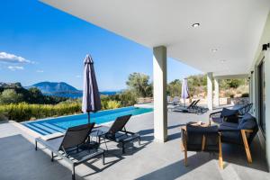 Hồ bơi trong/gần Kristi by Vintage Travel