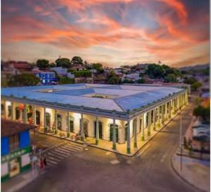 an overhead view of a building in a city at Casa Hotel Vacacional Honda in Honda