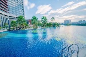 Πισίνα στο ή κοντά στο Enping Yucca Hotel