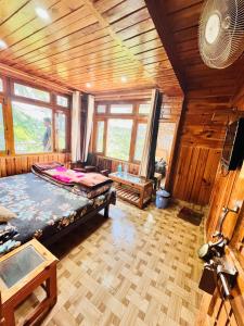 Μια τηλεόραση ή/και κέντρο ψυχαγωγίας στο MRB Residency By StayApart