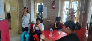 Επισκέπτες που μένουν στο ROAMERS INN Backpackers Hostel