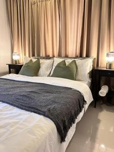 Ένα ή περισσότερα κρεβάτια σε δωμάτιο στο Near NAIA Newport Sarasota 1 BR Airport