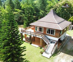 Το κτήριο όπου στεγάζεται  η παραθεριστική κατοικία