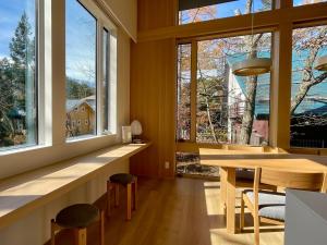 Εστιατόριο ή άλλο μέρος για φαγητό στο KOMU Hakuba