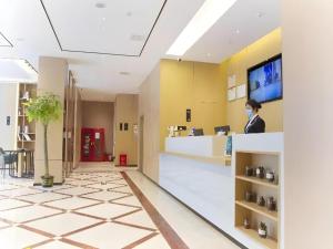 Ο χώρος του λόμπι ή της ρεσεψιόν στο City Comfort Inn Jiujiang Gongqing Science and Technology College High-speed Railway Station