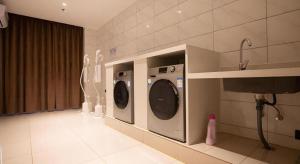 Ένα μπάνιο στο City Comfort Inn Enshi Nver Town +183 φωτογραφίες