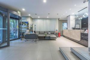 Η κουζίνα ή μικρή κουζίνα στο Jinjiang Inn Cixi Intime City Shanglinfang Pedestrian Street