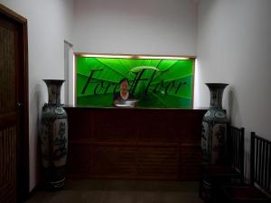 Επισκέπτες που μένουν στο Forest Floor Lodge