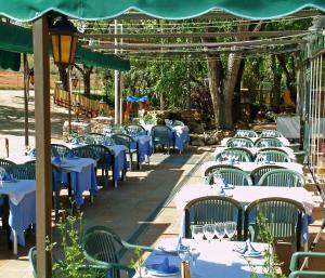 Restaurace v ubytování Hotel Las Truchas