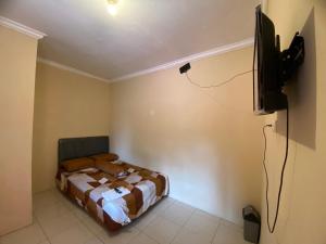 Μια τηλεόραση ή/και κέντρο ψυχαγωγίας στο Poeri Sang Begawan