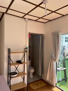 Koupelna v ubytování BN Residence + 26 fotografií