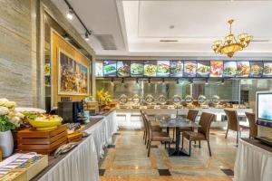 Φαγητό σε αυτό το ξενοδοχείο ή κάπου εκεί κοντά