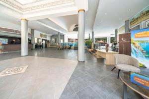 Vstupní hala nebo recepce v ubytování Montebello Resort Hotel - All Inclusive + 52 fotografií
