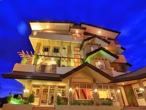 Το κτήριο όπου στεγάζεται  το ξενοδοχείο