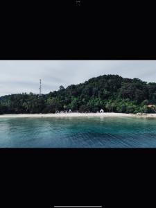 Fotografie z fotogalerie ubytování DEWATI ROOMSTAY B&B v destinaci Lang Tengah