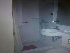 O baie la Jinjiang Inn Wuhu High-Speed Railway Station West Square +210 fotografii