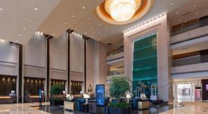 Ο χώρος του λόμπι ή της ρεσεψιόν στο New Century Grand Hotel Zhuji Yaojiang +261 φωτογραφίες