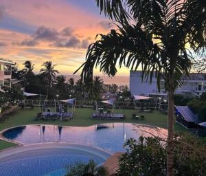 Swimmingpoolen hos eller tæt på Modern 2BR Condo at Karon Butterfly Phuket