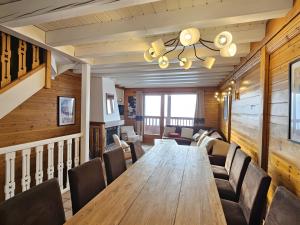 Et opholdsområde på Lesetoilesdelaplagne Chalet 16