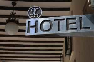 Sertifikat, nagrada, logo ili drugi dokument prikazan u objektu Hotel Xauen