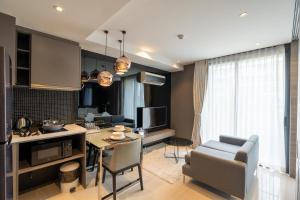 Posezení v ubytování Seaphere Residence by Prop Hopper + 27 fotografií