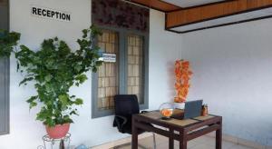 Vstupní hala nebo recepce v ubytování Hotel O Penginapan Al-asharNearWarung Acil Ubai