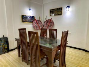 Φωτογραφία από το άλμπουμ του Tropical Haven Villa σε Wellawatta