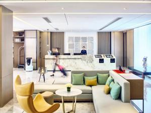 Χώρος καθιστικού στο Wanda Moments Heze