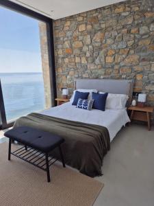 Ένα ή περισσότερα κρεβάτια σε δωμάτιο στο The Cliff Residences