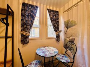 Φωτογραφία από το άλμπουμ του La Chambre du Chateau - Center of Carentan σε Carentan