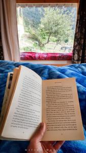 Η βιβλιοθήκη καταλύματος σε φάρμα