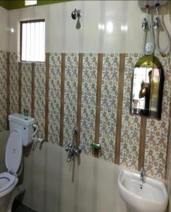 Ένα μπάνιο στο Chai Bagan Homestay By StayApart